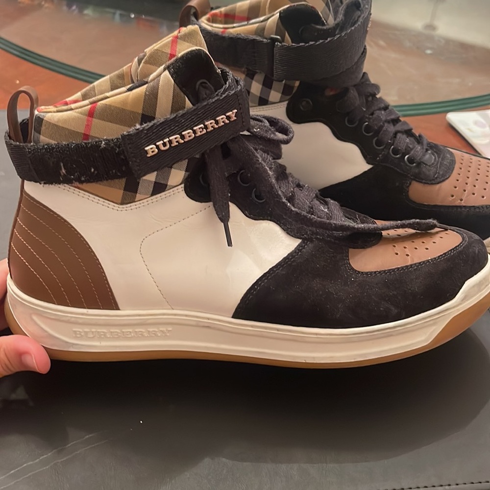 Burberry sneakers - Picture 2 of 5